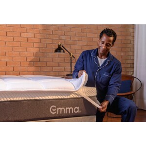 Kit Colchão Hybrid 2.0 Casal + Pillow Top + Travesseiros + Protetores com 67% de desconto