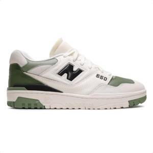 Tênis New Balance 550 em promoção na Amazon