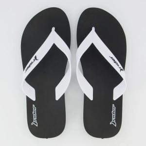 Chinelo Rider Feel Light Preto e Branco: de R$ 29,90 por R$ 22,09