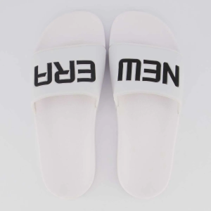 Achamos: Chinelo New Era Slide Branco 43-44 por R$ 55,36