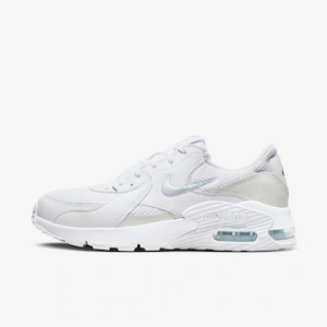 Tênis Nike Air Max Excee Feminino: de R$ 799,99 por R$ 400,00