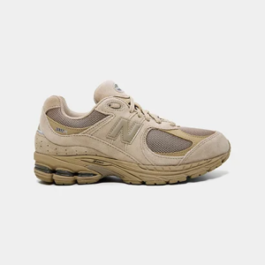 Tenis New Balance 2002r em promoção na Netshoes