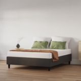 Achamos: Colchão Emma One Light Queen por R$ 1.419,06